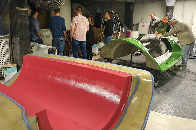 Watergames & More Fabrieksbezoek polyesterfabriek