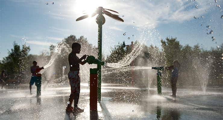 740x400 Watergames & More Splash Blasters 2 leeftijd Spray Park