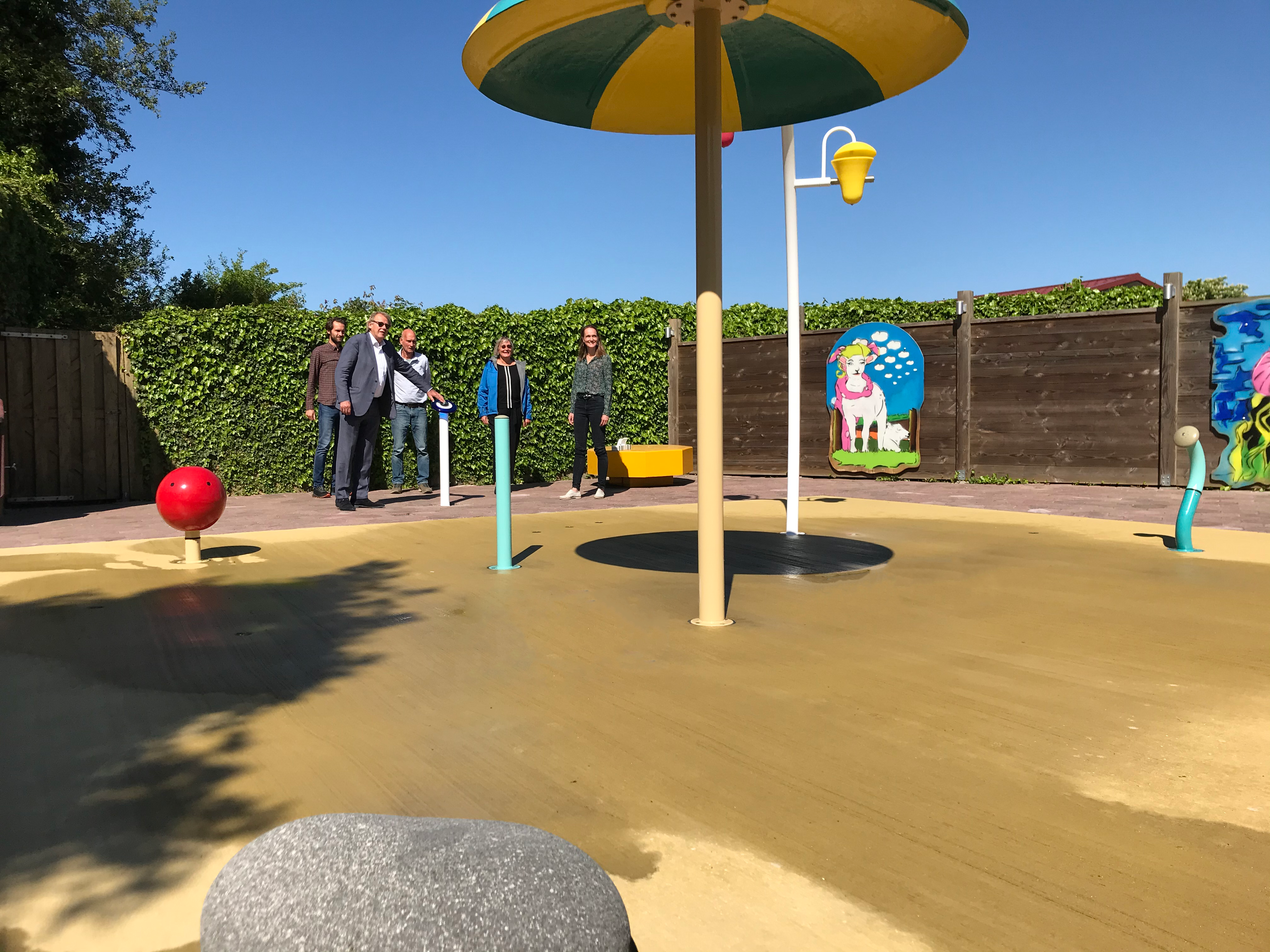 Watergames & More Camping 't Weergors Spray Park Opening Commissaris Van Koning