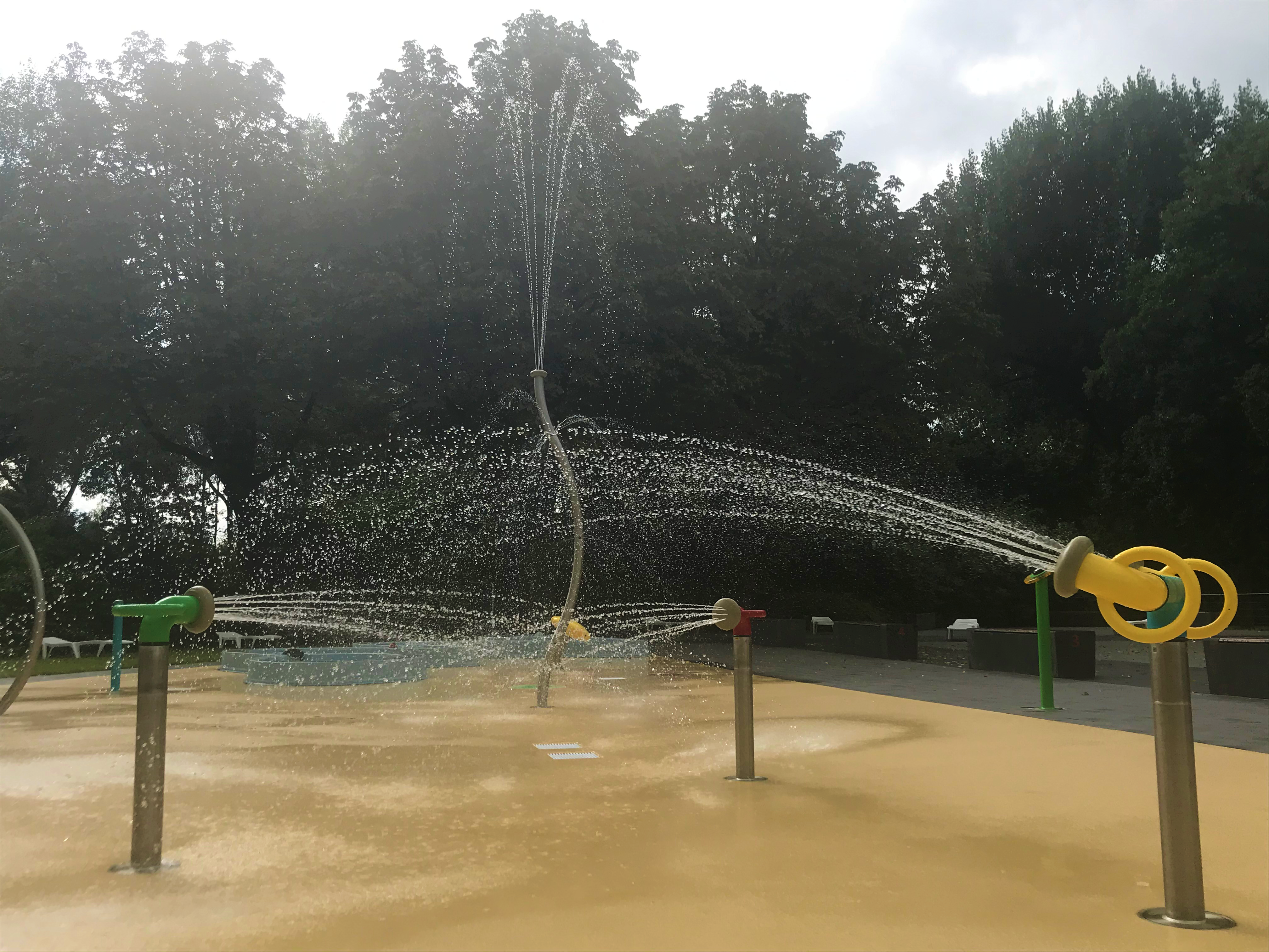 Watergames & More Spray Park Zwembad Den Hommel (3)