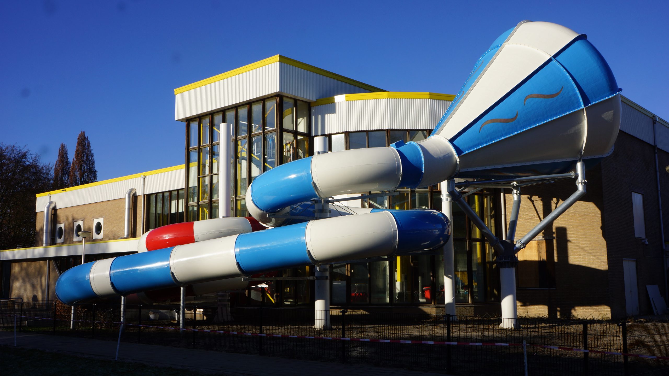 Watergames & More_Twentebad Hengelo_Waterglijbanen_Challengers_Dazzler_ (4)