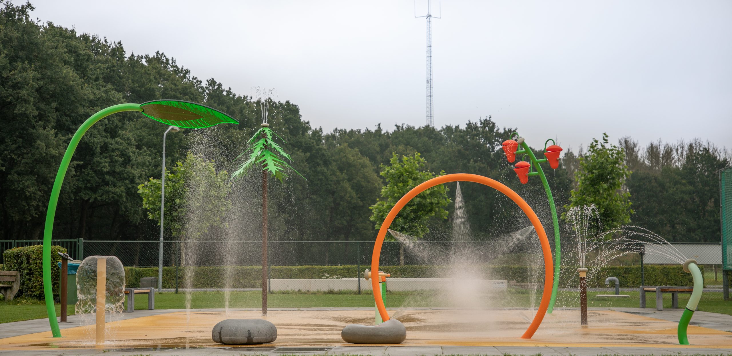 Watergames & More Speeltuin De Gitstap Spray Park Overzicht (3)