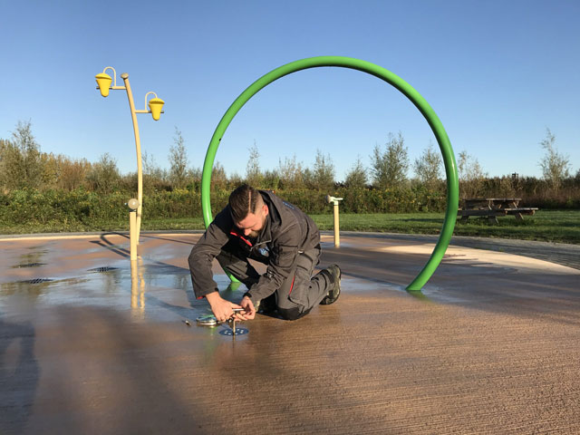 Watergames-More_Spray-Park_Winterklaar-maken-scaled